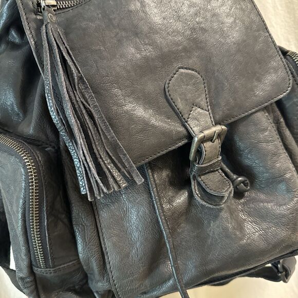 Cut N Paste Bags Leather Backpack Black - Picture 2 of 8